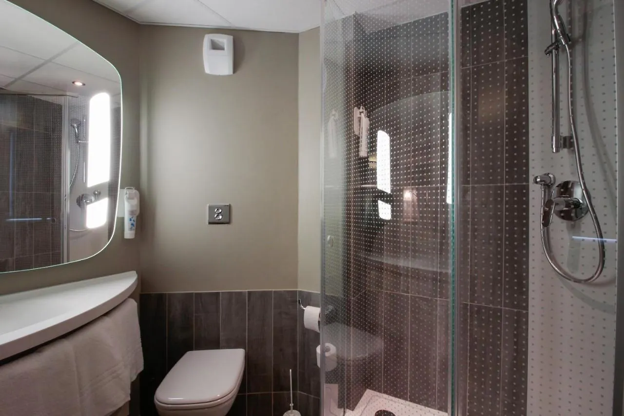 Ibis Cahors Hotel 3*,
